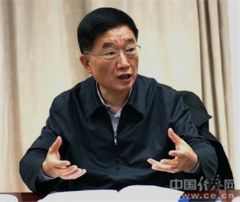 張儉接任新疆維吾爾自治區環保廳黨組書記、副廳長 邵峰卸任